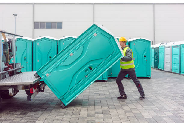 Best Emergency porta potty rental  in South Hutchinson, KS